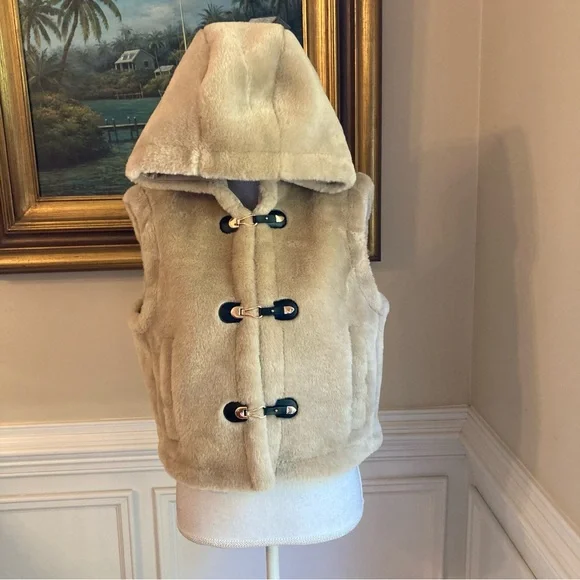 ZARA Tan Faux Shearling Fur Hooded Vest NWT - Picture 13 of 15